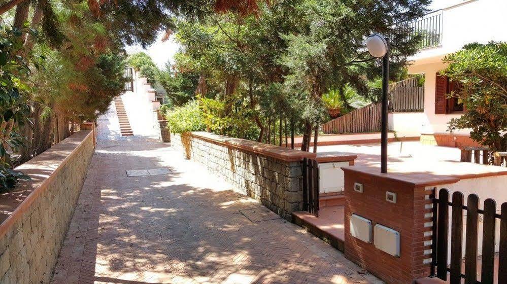 Rodia Holidays Messina Exterior foto