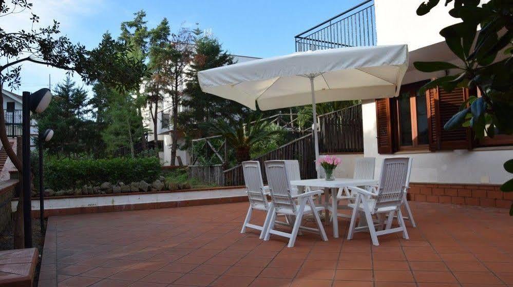Rodia Holidays Messina Exterior foto