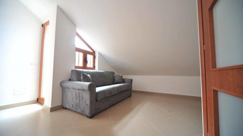 Rodia Holidays Messina Exterior foto